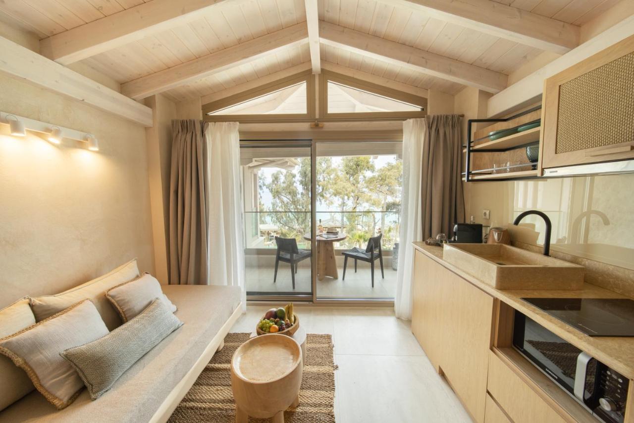 Mako Sea & Suites Pefkochori Exterior photo