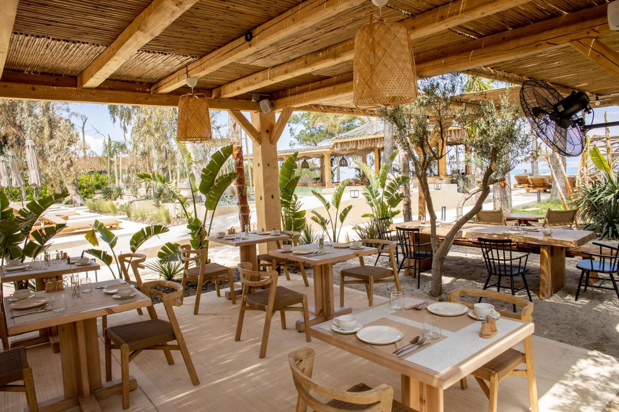 Mako Sea & Suites Pefkochori Exterior photo
