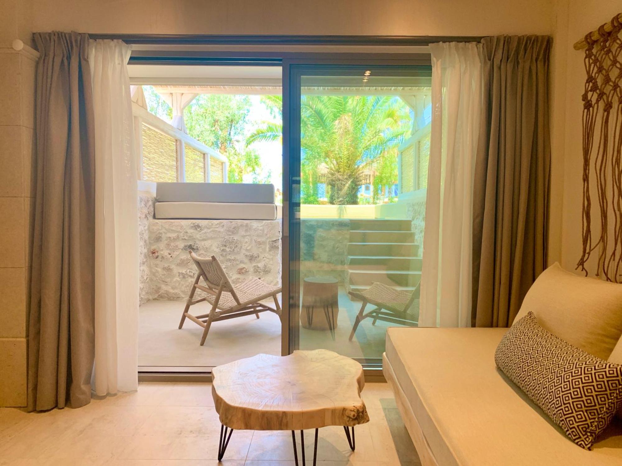 Mako Sea & Suites Pefkochori Room photo